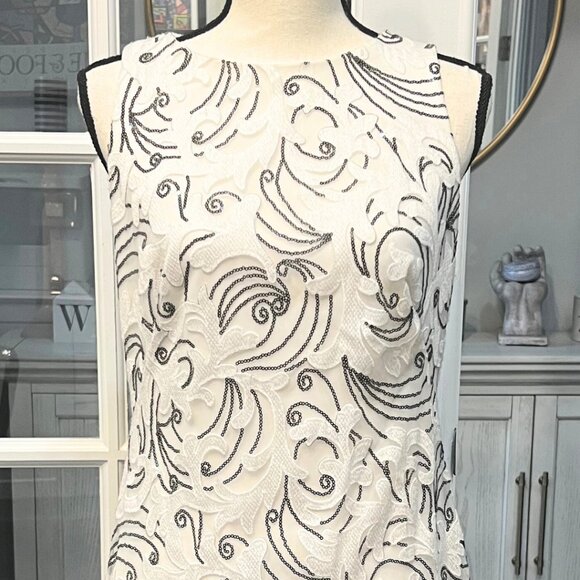 Lauren Ralph Lauren Black and White Sequence Evening Dress - Picture 2 of 9